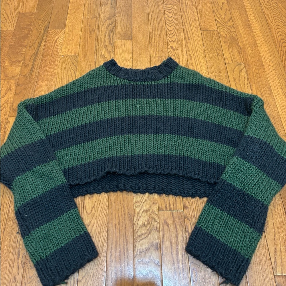 Edikted Cold BREW Large Knit Cropped Green Blue Striped Sweater S XS
